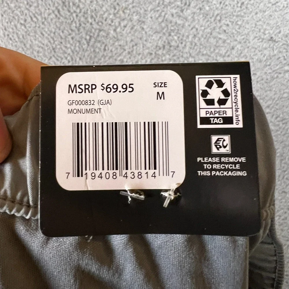 GapFit Performance Jogger‎ Mens Medium Monument Gray New Stretch Pants